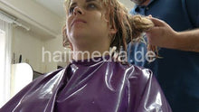 Cargar imagen en el visor de la galería, 9146 barberette Justyna forward shampoo hairwash by barber in heavy purple cape