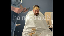 Carica l&#39;immagine nel visualizzatore di Gallery, 2012 20210805 bed sheet caped headshave by hobbybarber