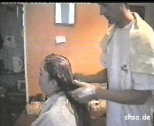 Carica l&#39;immagine nel visualizzatore di Gallery, 452 home hair coloring and shampooing 7 videos