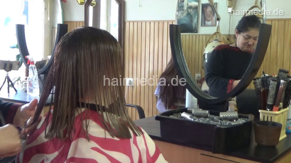 6207 young girls Masha 2 haircut undercut and wet set by mature barberette