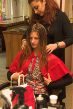 Carica l&#39;immagine nel visualizzatore di Gallery, a0068 hairdressing combout cape HOYER red