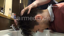 Cargar imagen en el visor de la galería, 297 Ahmed 2 forward shampoo hairwash by barber