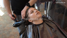 Carica l&#39;immagine nel visualizzatore di Gallery, 7202 Ukrainian hairdresser in Berlin 220516 AS perm 4
