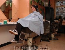 Load image into Gallery viewer, h117 Jennifer by Katia barbershop wash and haircut 500 pictures for download