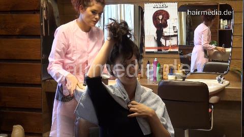 357 Aylin by Zeynep backward shampoo very thick hair in pink RSK Nylonkittel