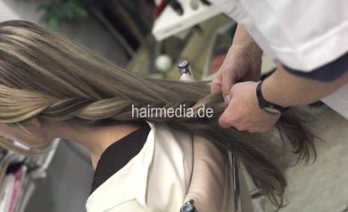 653 AlisaF in salon kimono get braids by old barber in barberapron