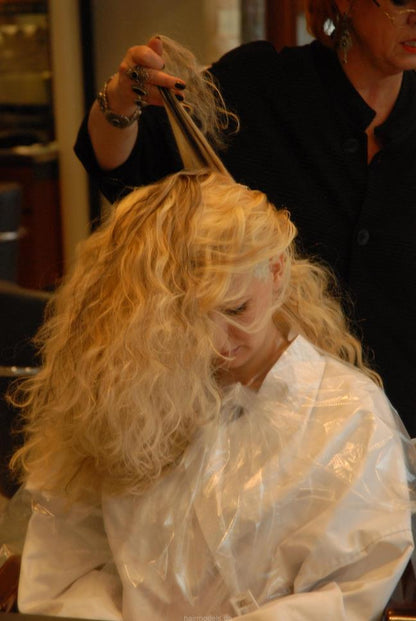 453 ClaudiaH bleaching  TRAILER and slideshow