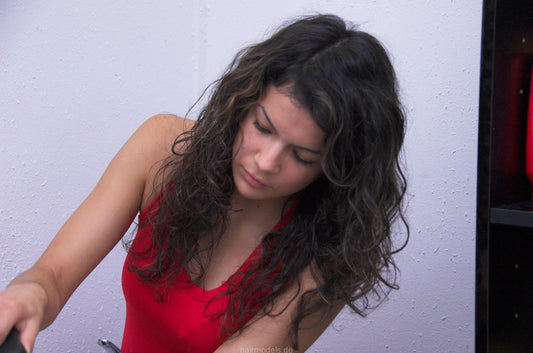 328 By Hobbyfriseuse Gamze in haariger Salon shampooing backward