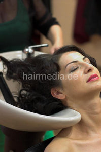 6164 Marinela 6 wash fresh styled hair salon shampooing