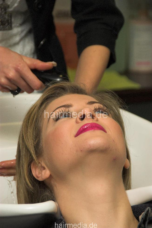9048 22 Oxana backward pampering shampooing in high boots by SandraN