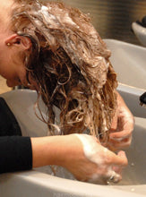 Carica l&#39;immagine nel visualizzatore di Gallery, 964 Silvana barberette self shampooing forward over backward salon shampoo station