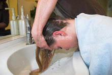 Cargar imagen en el visor de la galería, 6064 KristinaS forward wash by mature barberette salon shampooing
