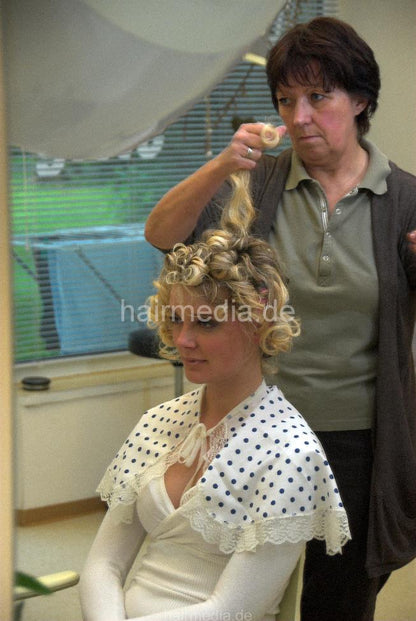 6064 KristinaS salon weekly wet by mature barberettte Bamberg salon