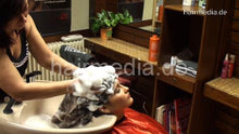 Load image into Gallery viewer, 361 Benafsha 2 backward shampooing thick hair by Talya rich lather