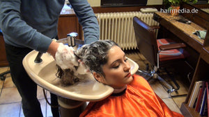 8098 Benafsha backward shampoo thick long hair by ASMR barber in neckstrip