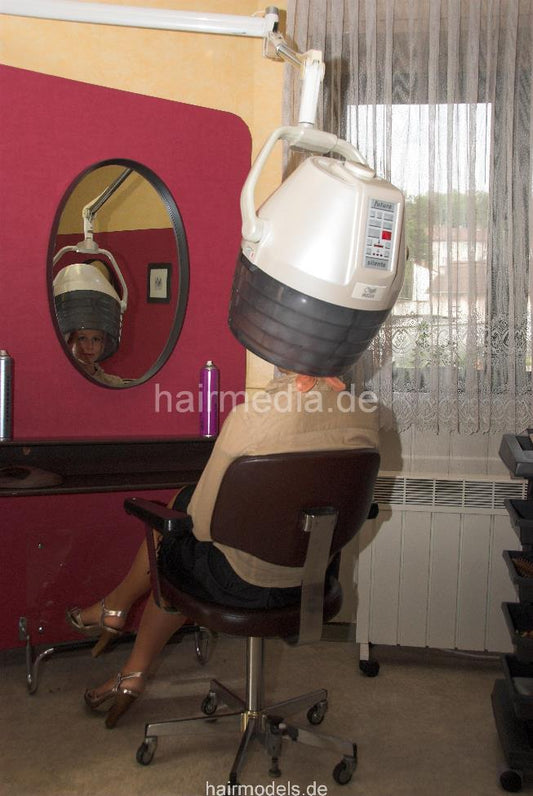 6131 NadjaL 3 Bingen relaxing under the hairdryer ASMR