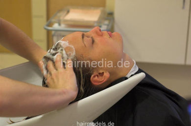 787 Anja teen first perm Part 1 backward wash salon shampooing pre perm