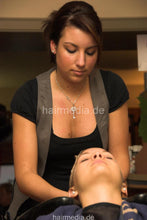 Laden Sie das Bild in den Galerie-Viewer, 6098 VictoriaK 2 teen blond hair wash shampooing in black salon sink by NadineK