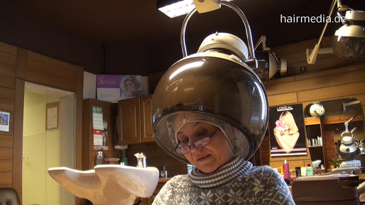 8098 Claudia 5 under the dryer ASMR 85 min salon and dryersound only