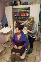 Charger l&#39;image dans la galerie, 6115 Oxana 3 topmodel in boots get her fresh styled hair washed by MelissaHae