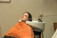 Load image into Gallery viewer, 6096 Oxana 1 backward wash salon shampooing