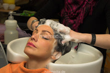 Carica l&#39;immagine nel visualizzatore di Gallery, 6096 Oxana 1 backward wash salon shampooing