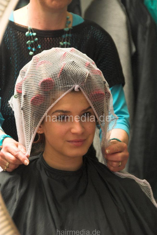 6137 JessicaSD 2 strong wet set in vintage Darmstadt hair salon