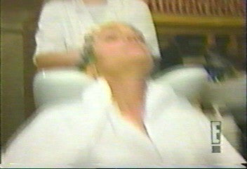 0036 eS shampooing in USA 1990