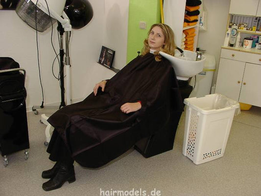 9119 Doreen forward and backward by barber