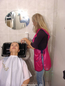 966 shampoocasting JanaC by Sabrina backward