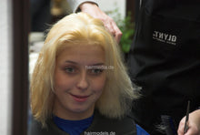 将图片加载到图库查看器，482 Franziska going blonde and haircut complete