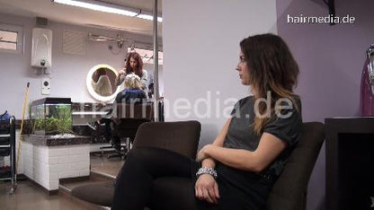 6145 barberette MelanieGoe a forward hairwash at hairdresser salon