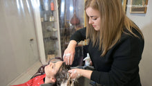 Load image into Gallery viewer, 1168 AgnieszkaZ 1 backward salon shampooing by barberette Justyna