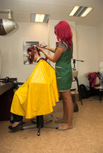 Laden Sie das Bild in den Galerie-Viewer, 8081 1 Annalena dry haircut in yellow vinylcape by NadjaZ
