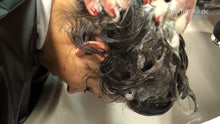 Laden Sie das Bild in den Galerie-Viewer, 4018 Aylin 3 torture forward wash thick hair by senior barberette