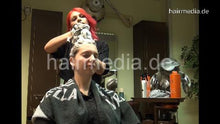Carica l&#39;immagine nel visualizzatore di Gallery, 9068 NicoleF 1 by Kia new method cam 2  shampooing by redhead barberette in salon