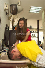 Cargar imagen en el visor de la galería, 287 4 barber by Franziska forward salon hair wash
