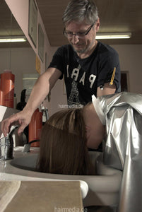 6168 AnjaH by Barber forward shampoo and wet set Part 1 forward wash in men salon barbershop
