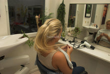 Cargar imagen en el visor de la galería, 9030 Anissa by Chantalle blonde hair by apron student barberette upright and backward