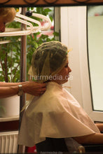 Load image into Gallery viewer, 6069 Tayla 4 vintage classic wet set Hannover salon metal rollers and hairnet