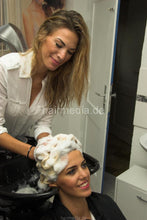 Charger l&#39;image dans la galerie, 1020 4 Ernita by Adele backward wash salon shampooing by pampering sister
