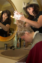 Charger l&#39;image dans la galerie, 7001 MelanieS 1 redhead firm forward 2x wash forward shampooing vintage salon