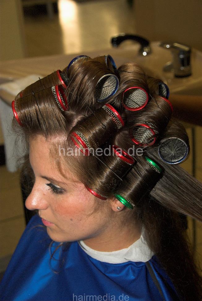 6119 SarahS wet set vintage hairstyle Frankfurt salon