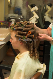 6089 teen Viktoria 4 wet set rollerset by grandma in her hairsalon and under dryerhood