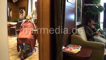 Cargar imagen en el visor de la galería, 9073 07 JaninaS by barber Davide jealous backward salon shampooing thick hair