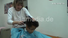 Charger l&#39;image dans la galerie, 1136 Johan youngboy firm haircut cut and forward salon shampooing hairwash by JelenaB