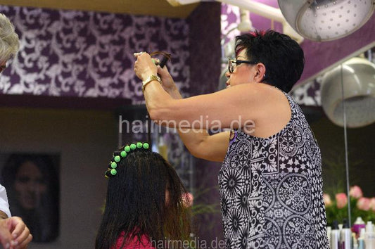 7083 2 Kia assisted perm small rods in Berlin Wedding salon