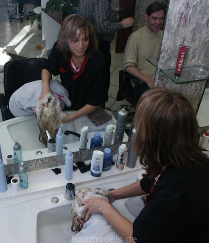639 Annika 1 teen forward shampoo by barberette in public barbershop