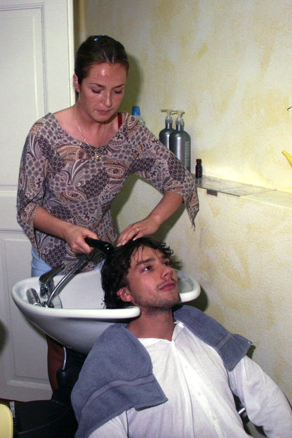 229c barber by colleauge shampooing
