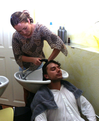 229c barber by colleauge shampooing